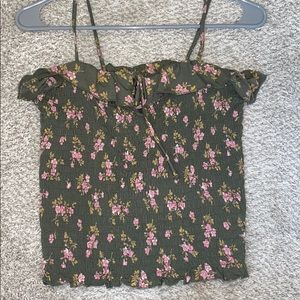 Green floral crop top!